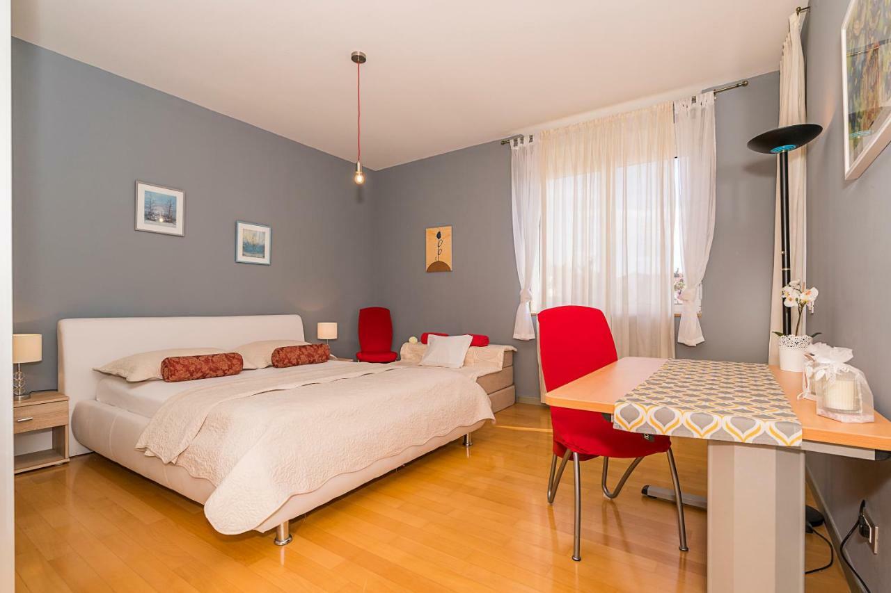 Apartment Old Town With Sea View Split Exteriér fotografie